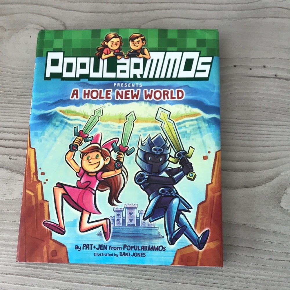 PopularMMOs Presents A Whole New World
